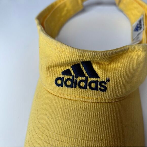 Adidas vintage Y2K yellow textured material - Picture 2 of 5